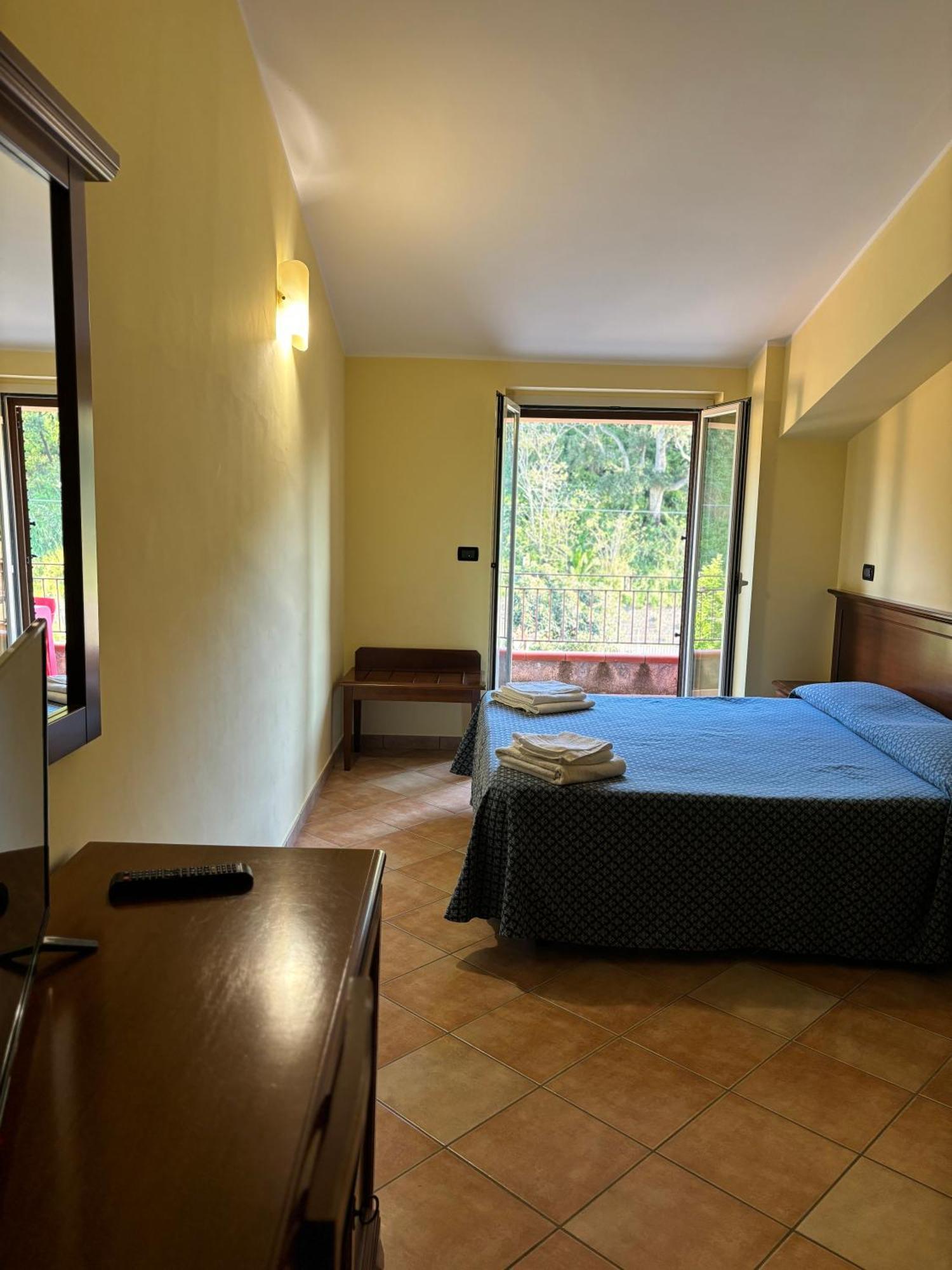 Orsomarso La Nuova Locanda מראה חיצוני תמונה