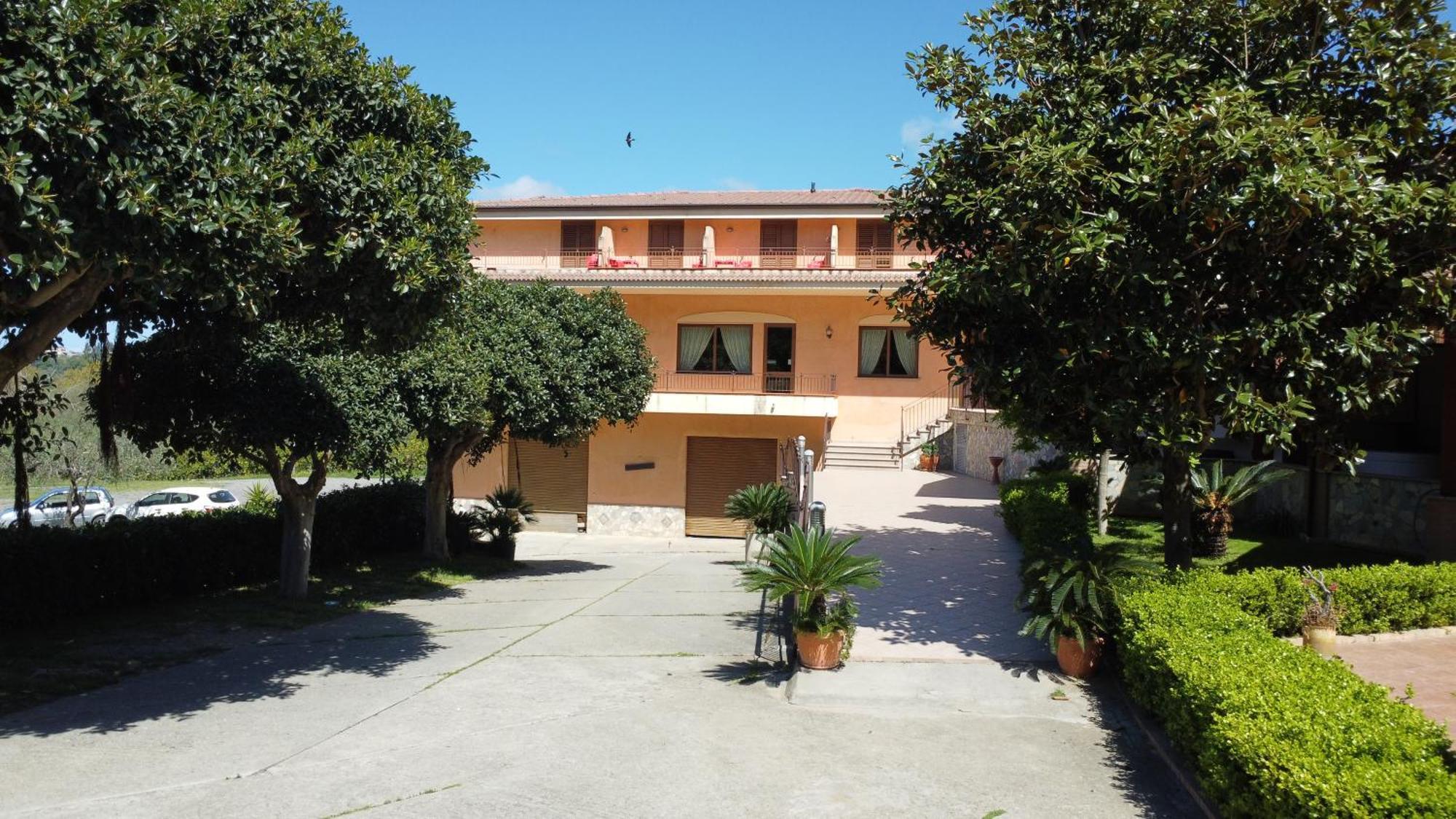 Orsomarso La Nuova Locanda מראה חיצוני תמונה